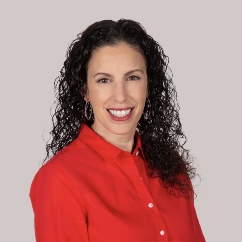Portrait of Sarah Hofstetter